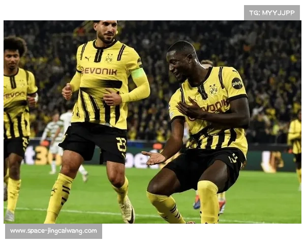 多特蒙德3-3圣保利，赛季首战防守稳定性不足